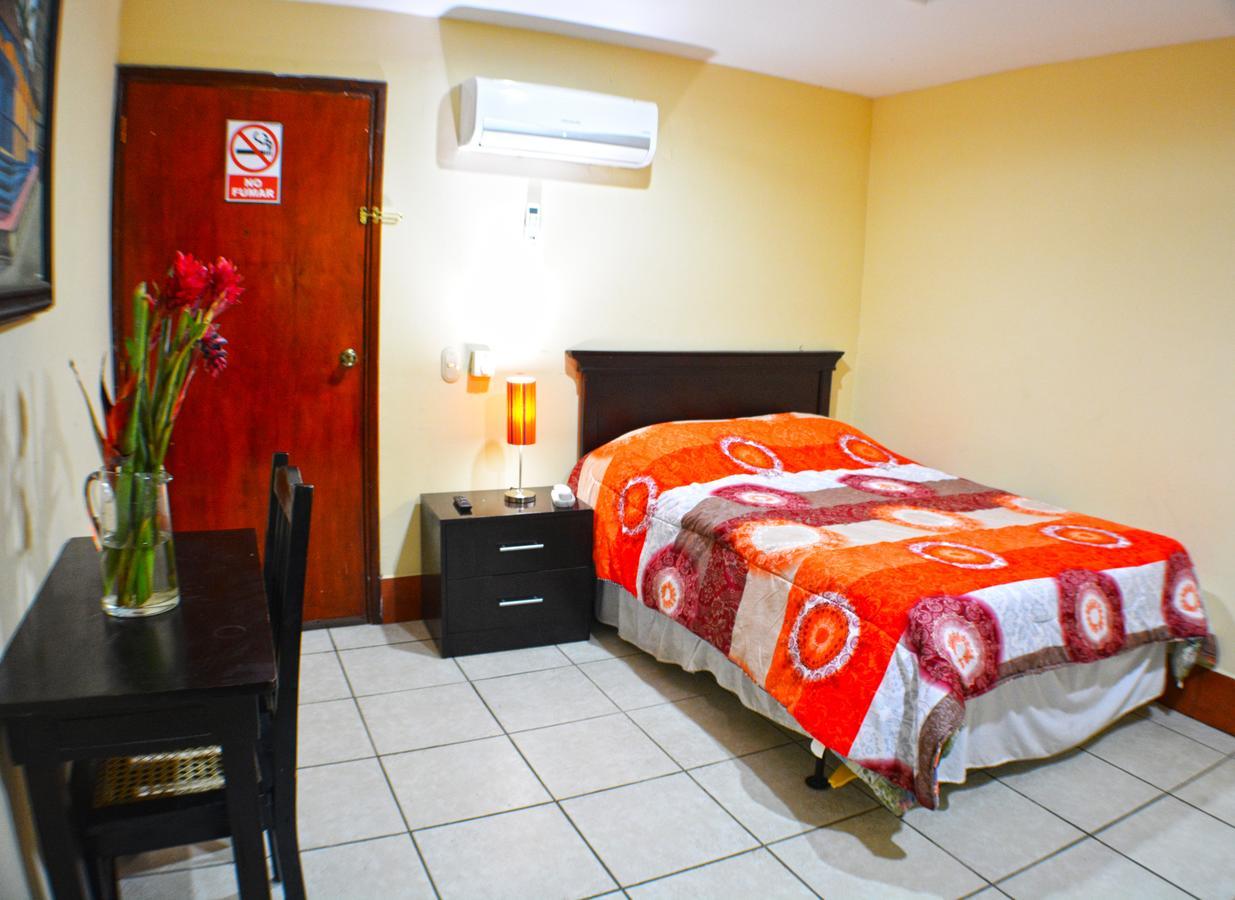 Hotel Plaza Cosiguina Chinandega Kültér fotó